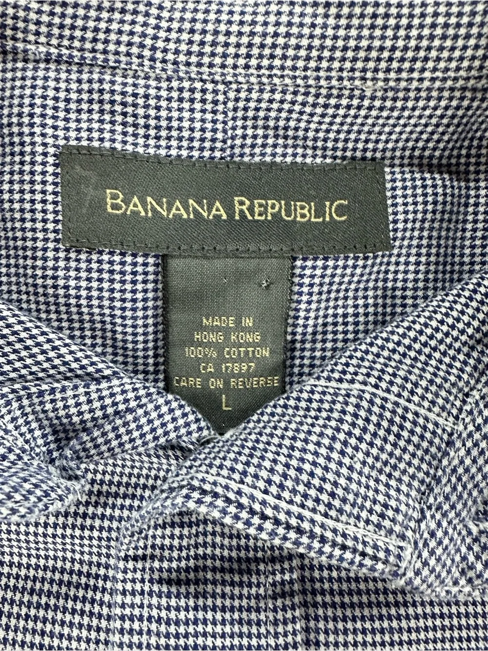 Banana Republic Men's Blue Button-Down Shirt L